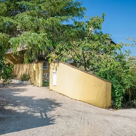 Casa de Campo Eythimia Sinarádes